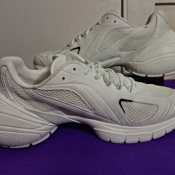 Givenchy TK-MX Runner Sneakers White Men